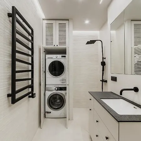 아파트 Urban Luxury - 5 Min To Old Town *